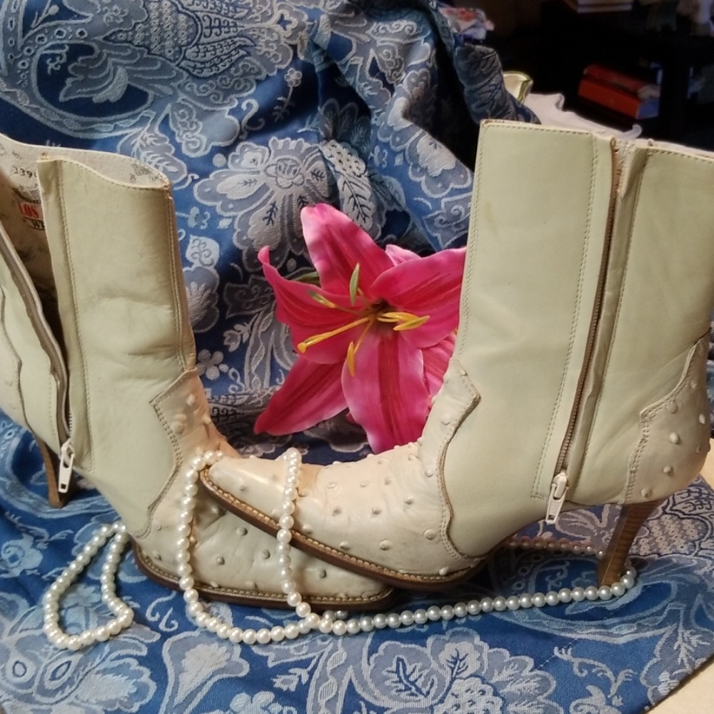 LOS ALTOS WESTERN OSTRICH FULL QUILL BOOTS